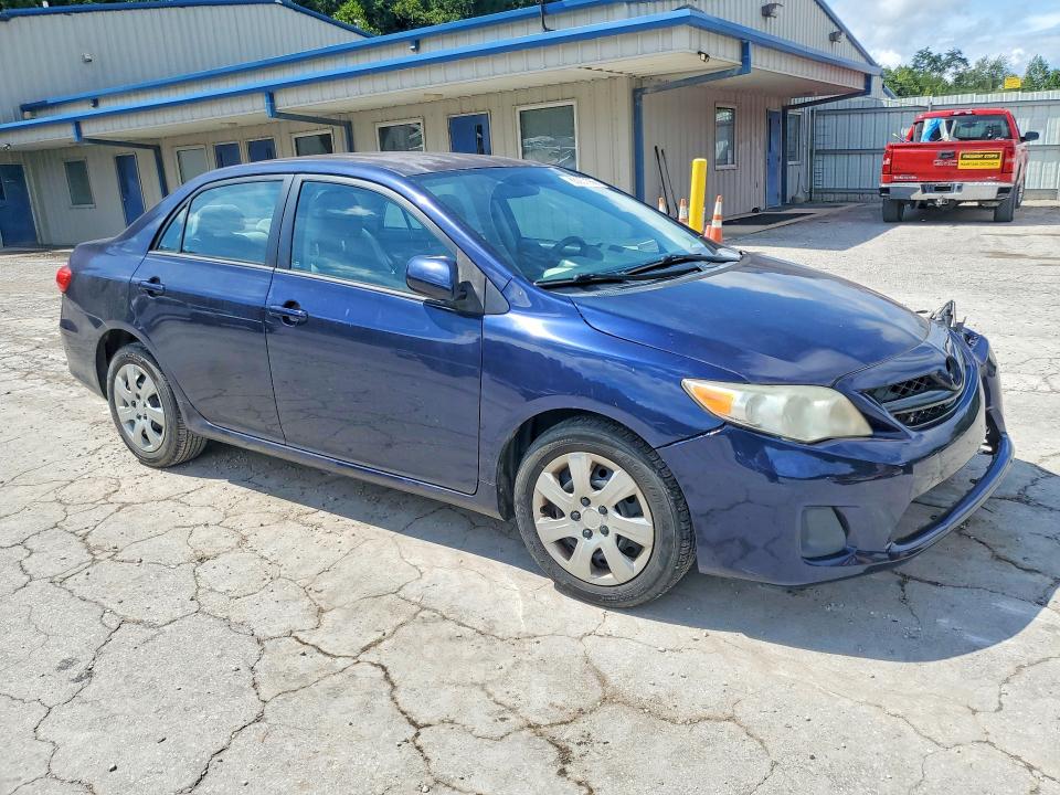 Photo 4 from auction – 2012 TOYOTA COROLLA with VIN 2T1BU4EE2CC859383