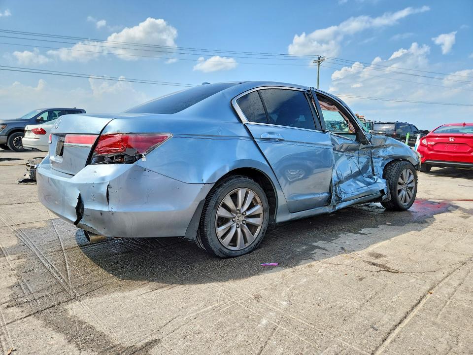 Photo 3 from auction – 2011 HONDA ACCORD with VIN 1HGCP2F8XBA090967