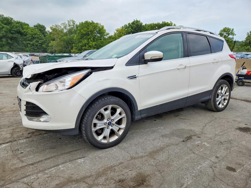 FORD ESCAPE 2014 with VIN 1FMCU9J94EUC33877 - Photo from auction