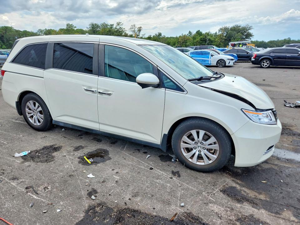Photo 4 from auction – 2016 HONDA ODYSSEY with VIN 5FNRL5H6XGB070718