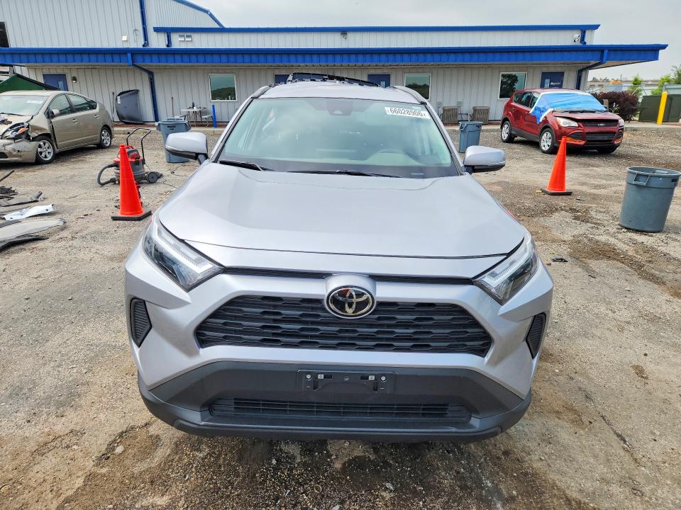 Photo 5 from auction – 2025 TOYOTA RAV4 with VIN 2T3P1RFV3SC504934