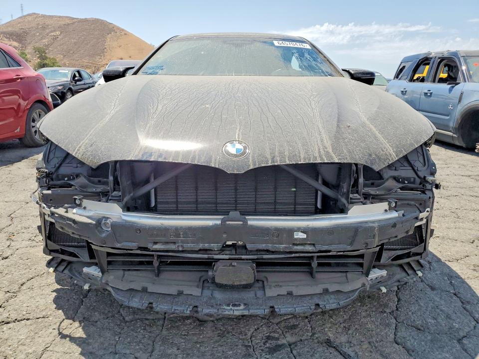Photo 5 from auction – 2025 BMW M850XI with VIN WBAGV8C04SCT43919