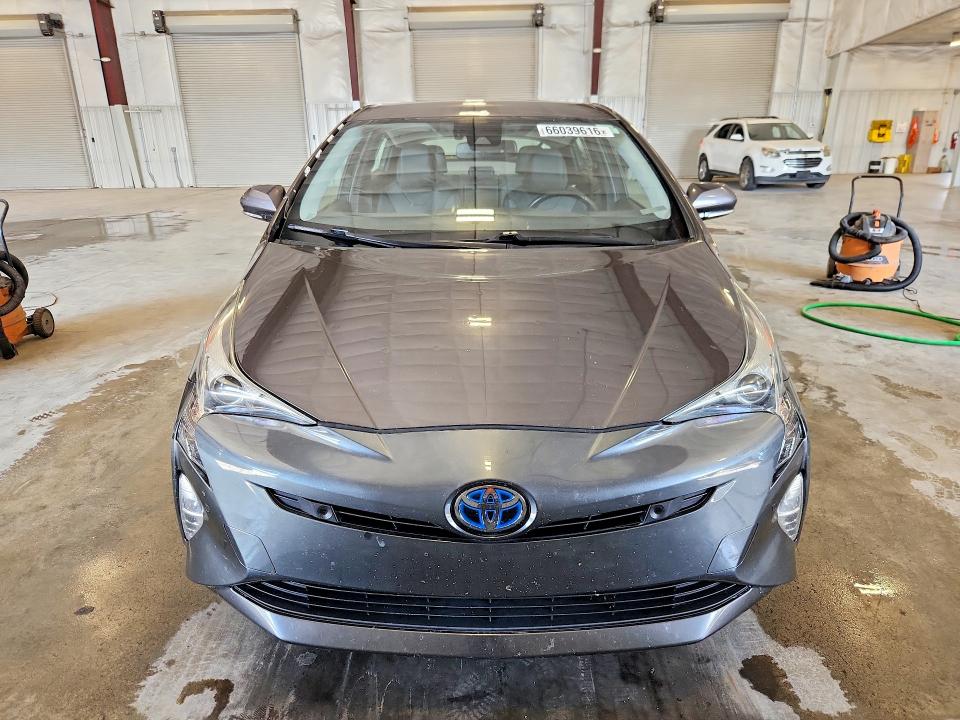 Photo 5 from auction – 2017 TOYOTA PRIUS with VIN JTDKARFU8H3540856