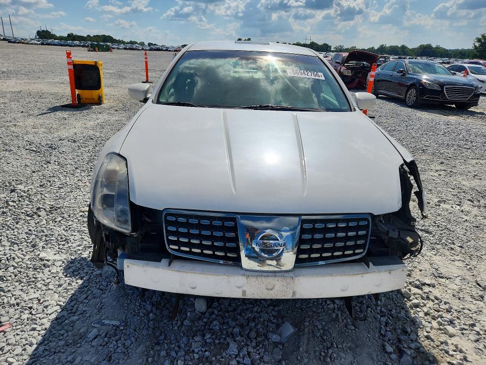 Photo 5 from auction – 2004 NISSAN MAXIMA with VIN 1N4BA41E24C901372