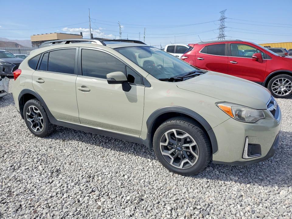 Photo 4 from auction – 2016 SUBARU CROSSTREK with VIN JF2GPANC1GH303126