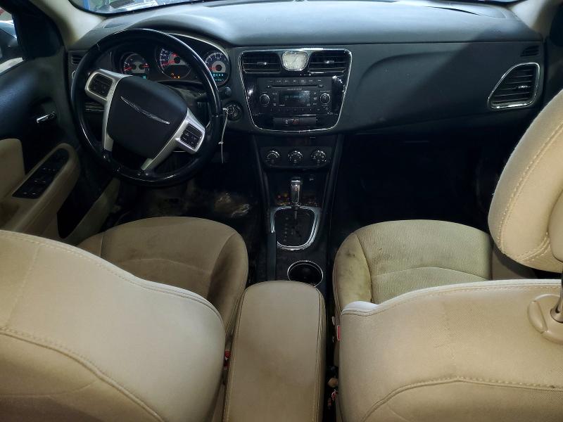 Photo 8 from auction – 2012 CHRYSLER 200 with VIN 1C3CCBBB2CN190832