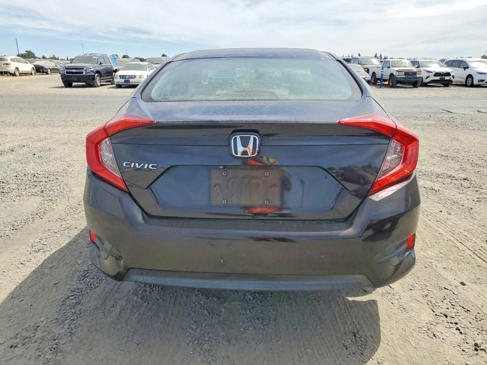 Photo 6 from auction – 2016 HONDA CIVIC with VIN 2HGFC2F53GH531734