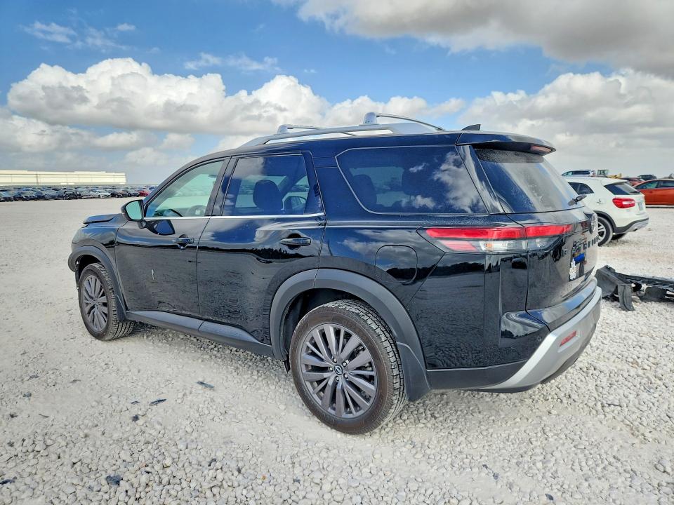 Photo 2 from auction – 2023 NISSAN PATHFINDER with VIN 5N1DR3CB5PC204254