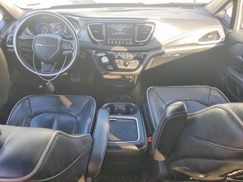 Photo 8 from auction – 2020 CHRYSLER PACIFICA with VIN 2C4RC1GG5LR286607