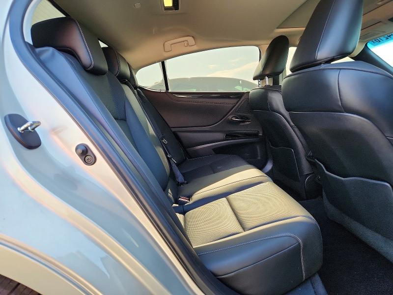 Zdjęcie 10 z aukcji – 2022 LEXUS ES 350 z VIN 58ACZ1B10NU124353