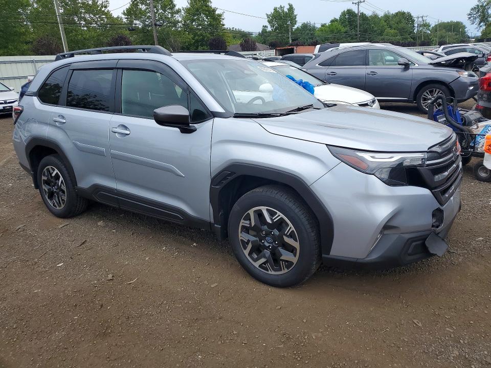 Photo 4 from auction – 2025 SUBARU FORESTER with VIN JF2SLDDC4SH408177