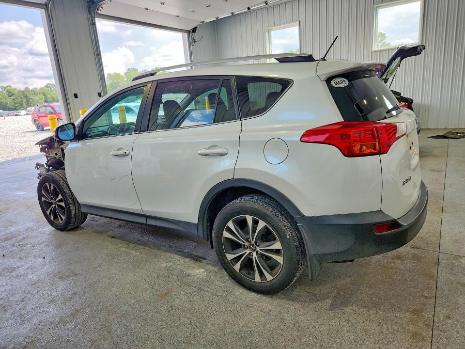Photo 2 from auction – 2015 TOYOTA RAV4 with VIN 2T3DFREV7FW348228