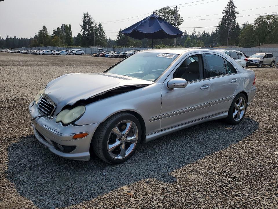 Photo 1 from auction – 2005 MERCEDES-BENZ C with VIN WDBRF40J45F646957