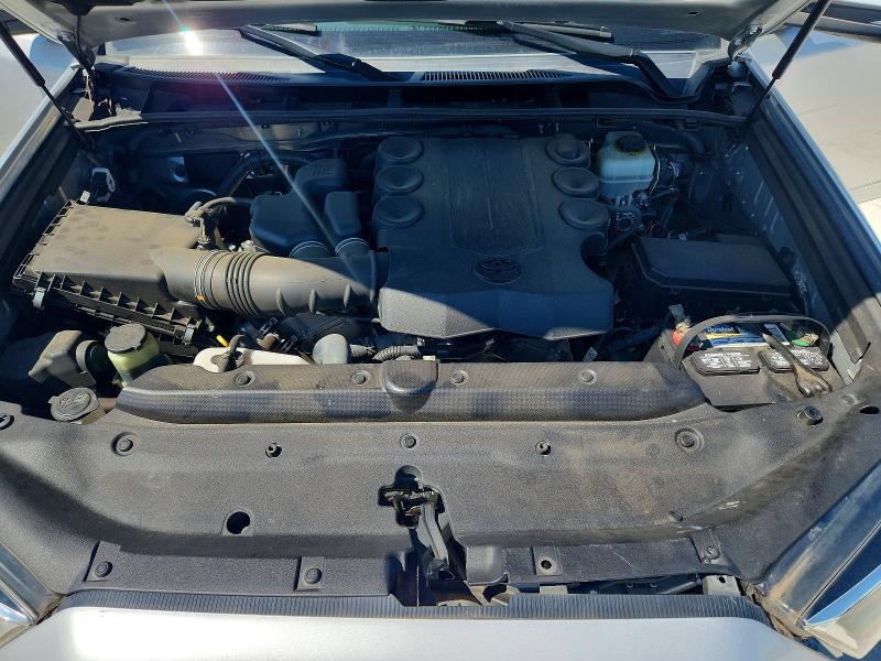 Photo 12 from auction – 2016 TOYOTA 4RUNNER with VIN JTEBU5JR3G5363988