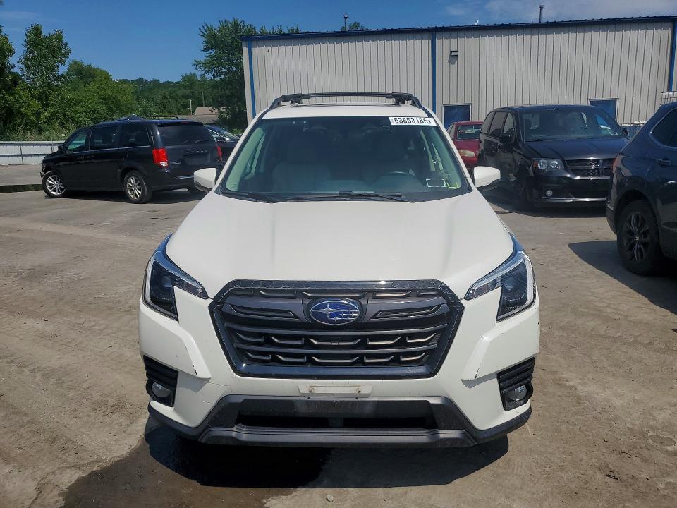 Photo 5 from auction – 2022 SUBARU FORESTER with VIN JF2SKAPC2NH436142