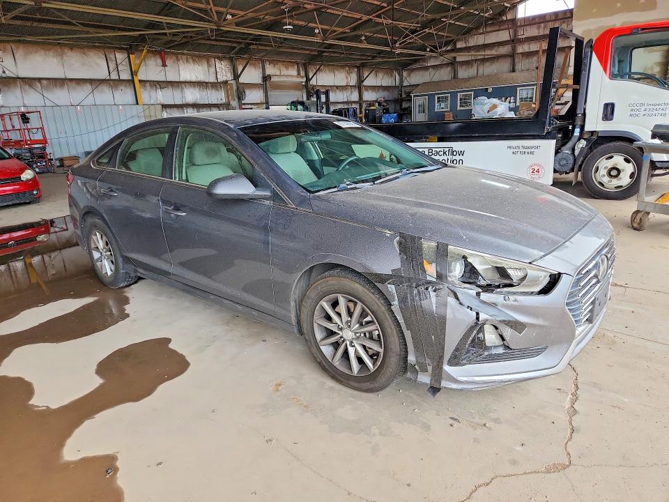 Photo 4 from auction – 2019 HYUNDAI SONATA with VIN 5NPE24AF9KH787238