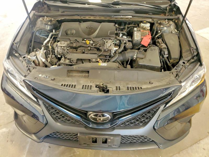 Photo 11 from auction – 2018 TOYOTA CAMRY with VIN JTNB11HK4J3018014