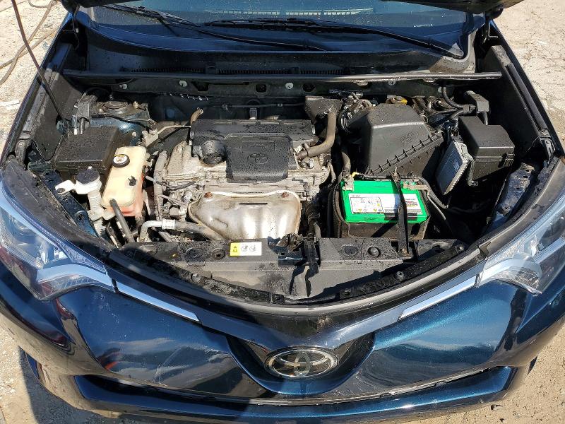 Photo 12 from auction – 2018 TOYOTA RAV4 with VIN JTMBFREV2JD229449
