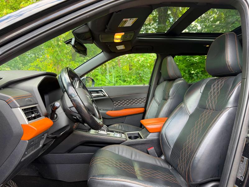 Photo 5 from auction – 2022 MITSUBISHI OUTLANDER with VIN JA4J4VA89NZ029746