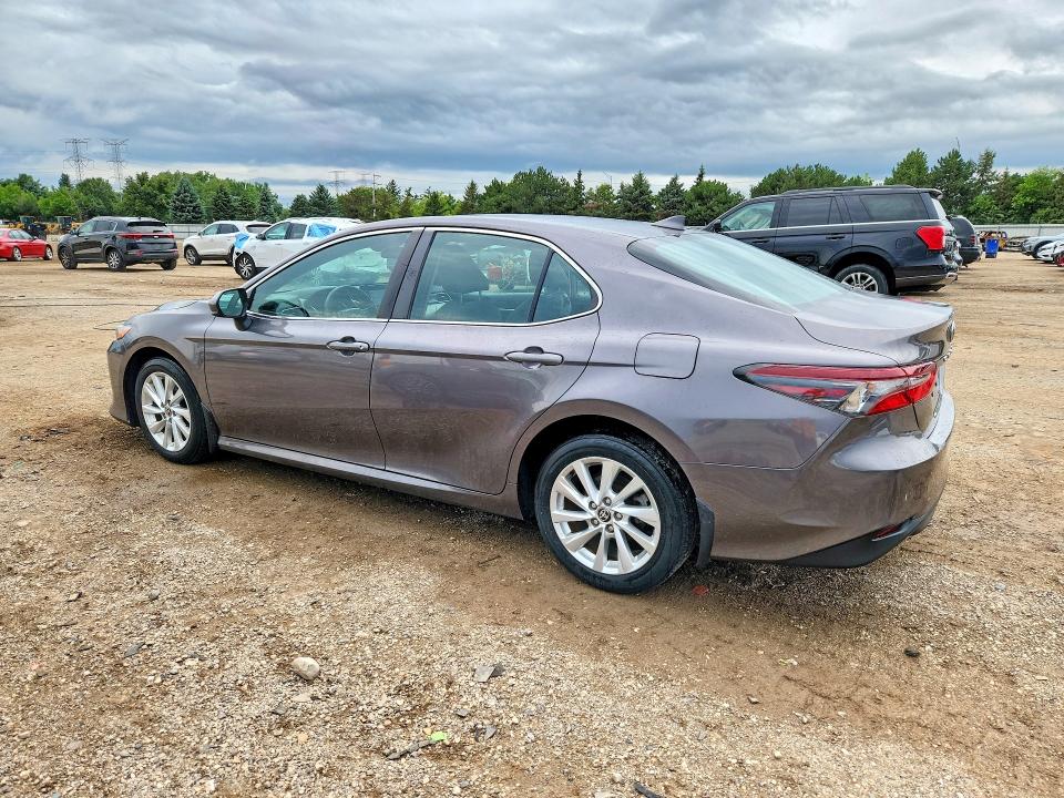 Photo 2 from auction – 2023 TOYOTA CAMRY with VIN 4T1C11AK0PU768771