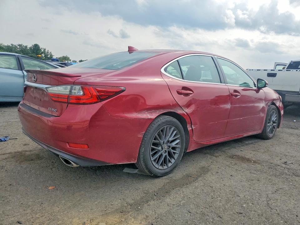 Photo 3 from auction – 2018 LEXUS ES with VIN 58ABK1GG3JU117503