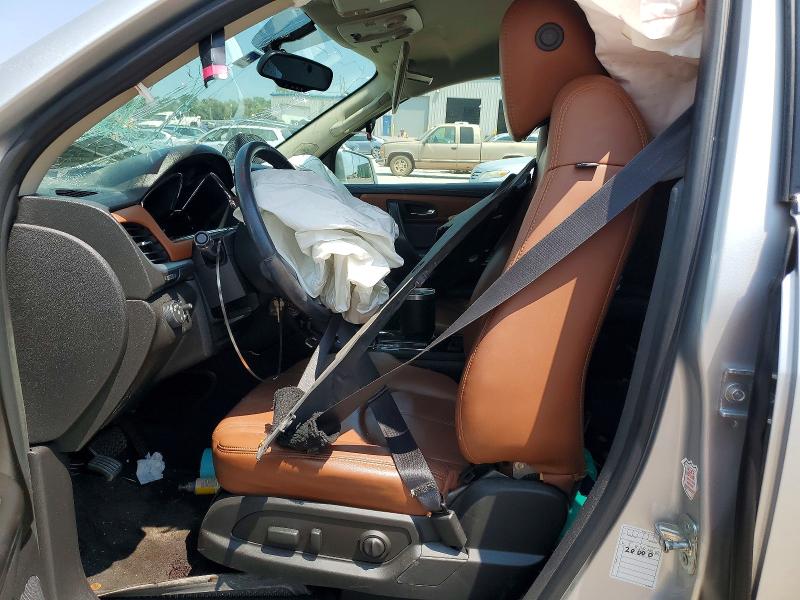 Photo 7 from auction – 2016 CHEVROLET TRAVERSE with VIN 1GNKRHKD8GJ347214