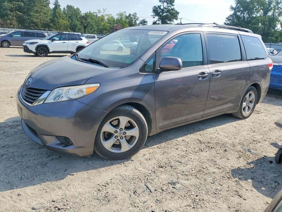 TOYOTA SIENNA 2013 with VIN 5TDKK3DC8DS341805 - Photo from auction