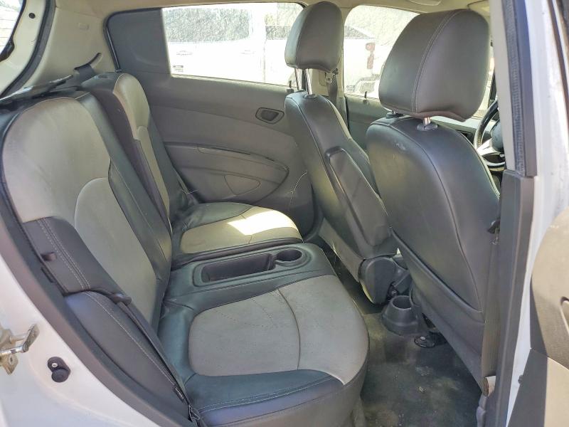 Photo 10 from auction – 2013 CHEVROLET SPARK with VIN KL8CF6S92DC549464
