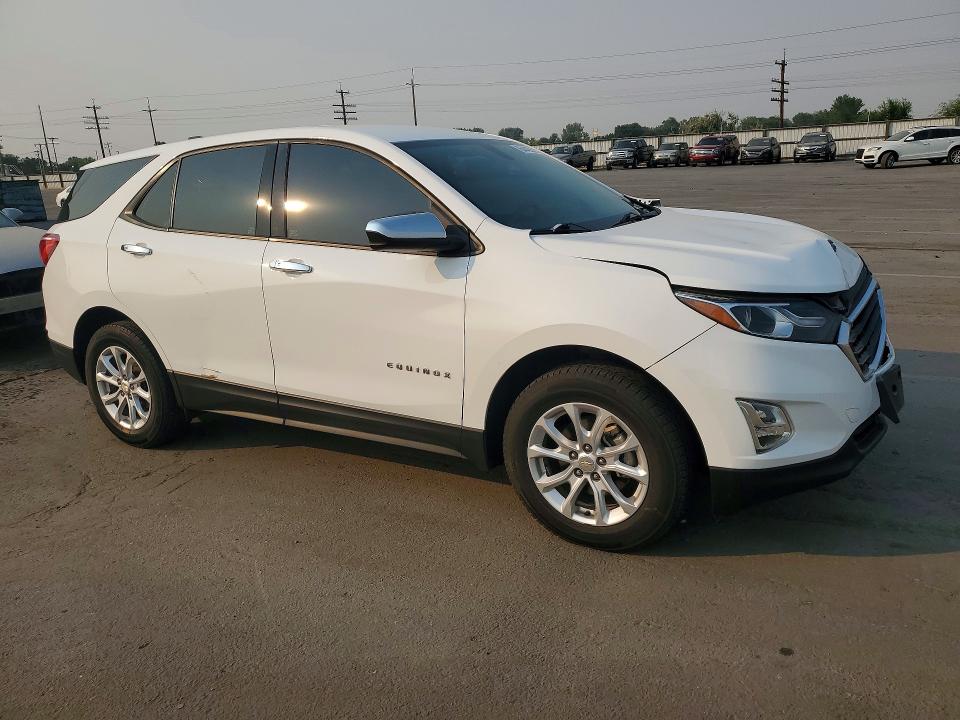 Photo 4 from auction – 2018 CHEVROLET EQUINOX with VIN 3GNAXHEV4JS509755