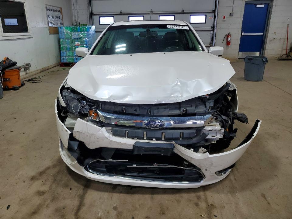 Photo 5 from auction – 2010 FORD FUSION with VIN 3FADP0L35AR178741