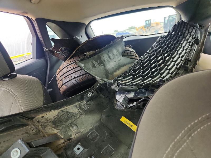 Photo 10 from auction – 2020 FORD ESCAPE with VIN 1FMCU0F60LUA33246