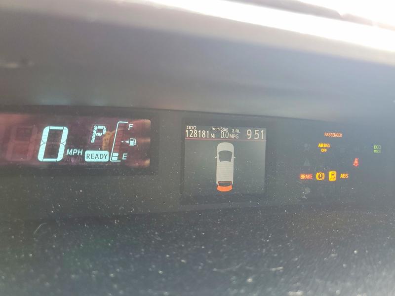 Photo 9 from auction – 2014 TOYOTA PRIUS C with VIN JTDKDTB31E1077273