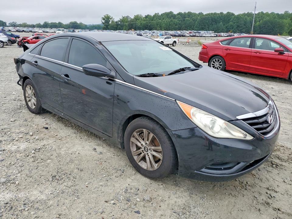 Снимка 4 от търг – 2011 HYUNDAI SONATA с VIN 5NPEB4AC0BH232653