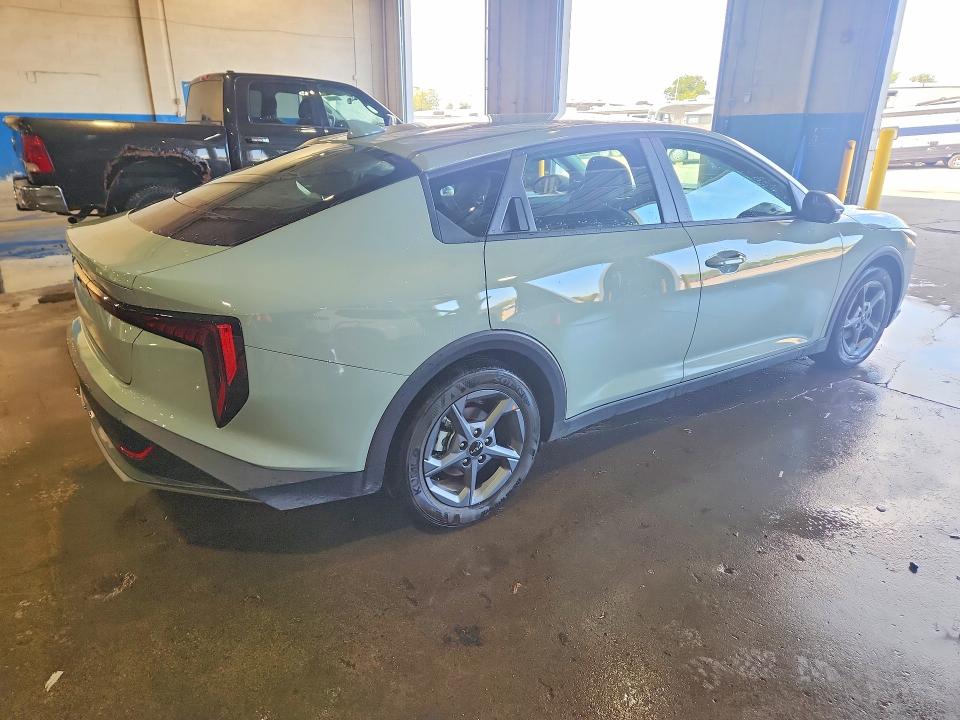 Photo 3 from auction – 2026 KIA K4 with VIN 3KPFT4DE4TE356316