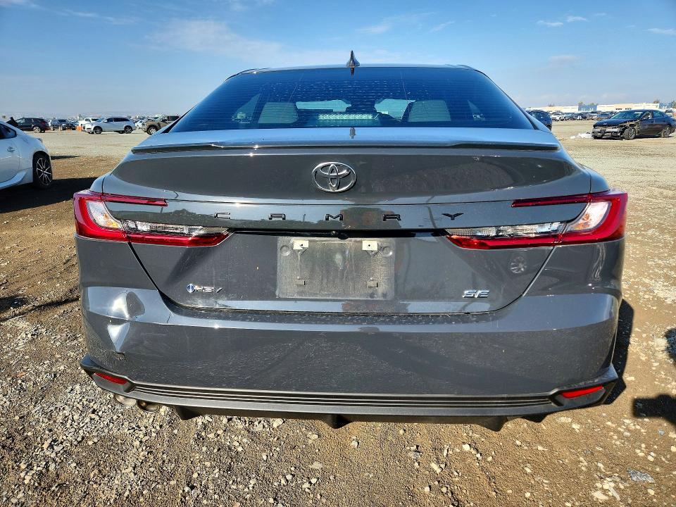 Photo 6 from auction – 2026 TOYOTA CAMRY with VIN 4T1DAACK8TU271396