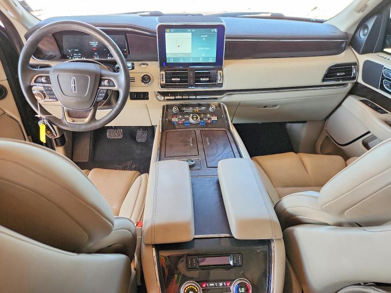 Photo 8 from auction – 2019 LINCOLN NAVIGATOR with VIN 5LMJJ2LT0KEL24051