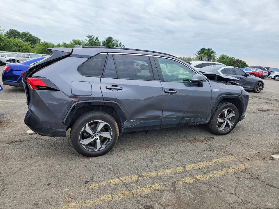 Photo 3 from auction – 2021 TOYOTA RAV4 PRIME with VIN JTMAB3FV8MD009353