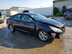 Photo 4 from auction – 2013 HYUNDAI SONATA with VIN 5NPEC4ACXDH561439