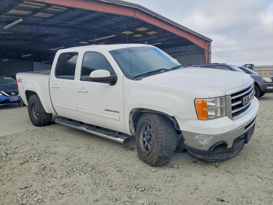 Photo 4 from auction – 2013 GMC SIERRA with VIN 3GTP2WE75DG354051