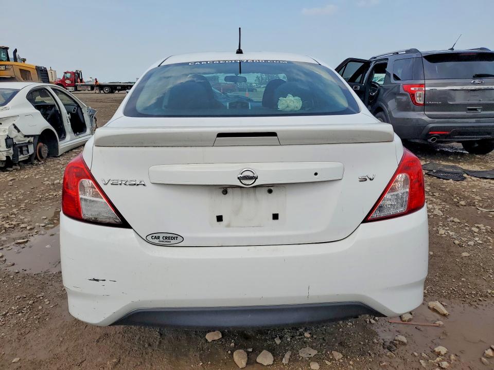 Photo 6 from auction – 2017 NISSAN VERSA with VIN 3N1CN7APXHL864817