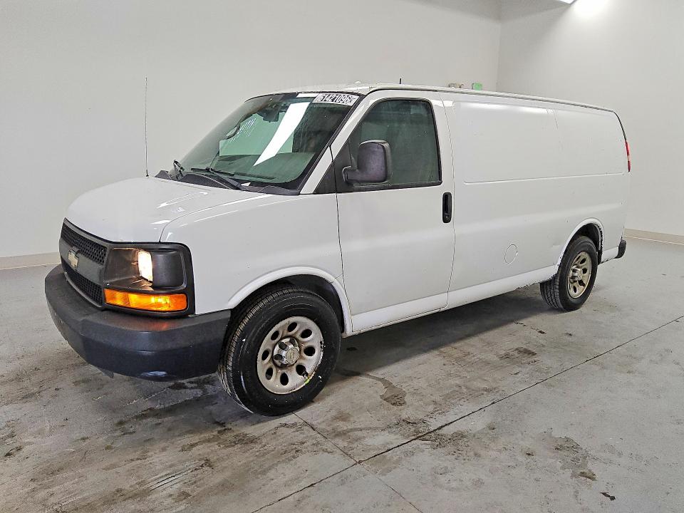 Photo 1 from auction – 2014 CHEVROLET EXPRESS G1500 with VIN 1GCSGAFX1E1165815