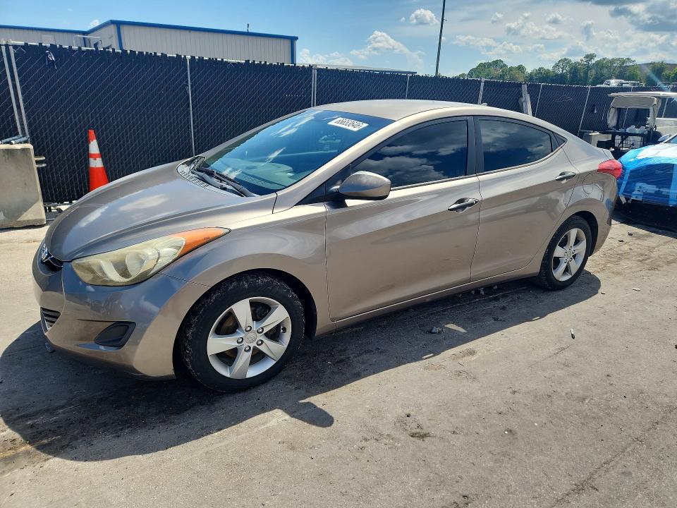 HYUNDAI ELANTRA 2011 with VIN 5NPDH4AE1BH005533 - Photo from auction