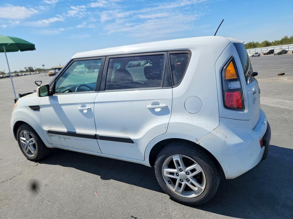 Photo 2 from auction – 2011 KIA SOUL with VIN KNDJT2A26B7277088