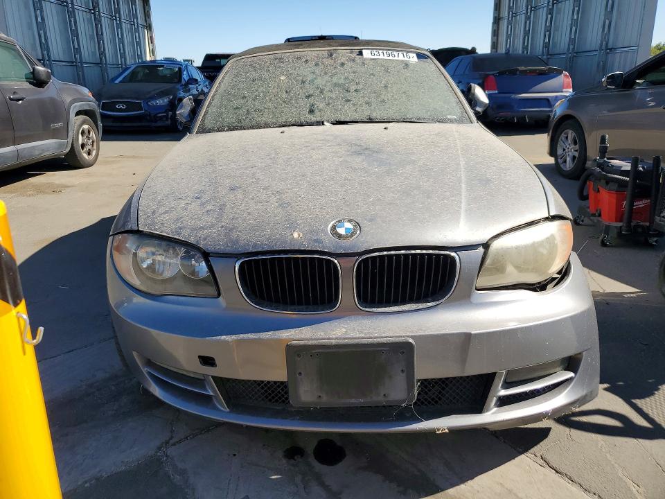 Снимка 5 от търг – 2009 BMW 128 с VIN WBAUN135X9VH80962