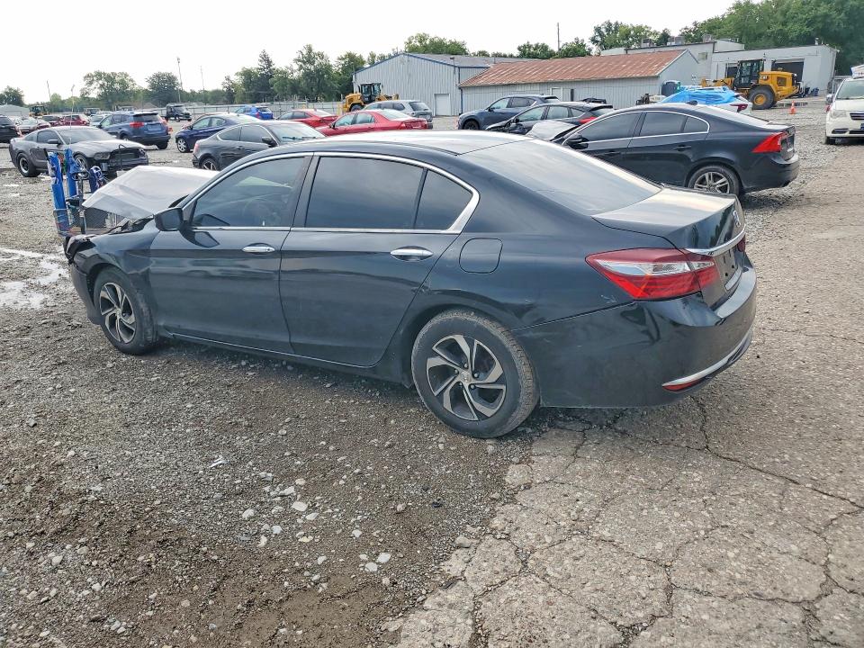 Photo 2 from auction – 2017 HONDA ACCORD with VIN 1HGCR2F37HA120465