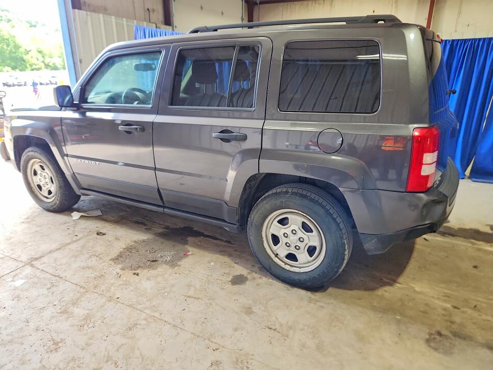 Photo 2 from auction – 2016 JEEP PATRIOT with VIN 1C4NJPBA2GD801100