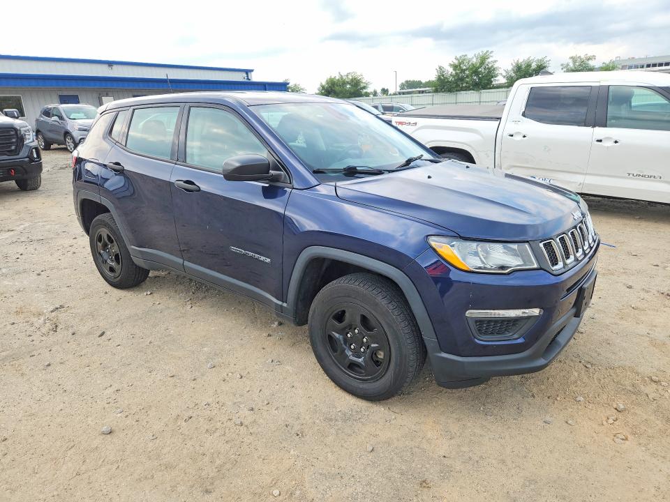 Photo 4 from auction – 2019 JEEP COMPASS with VIN 3C4NJDABXKT602436