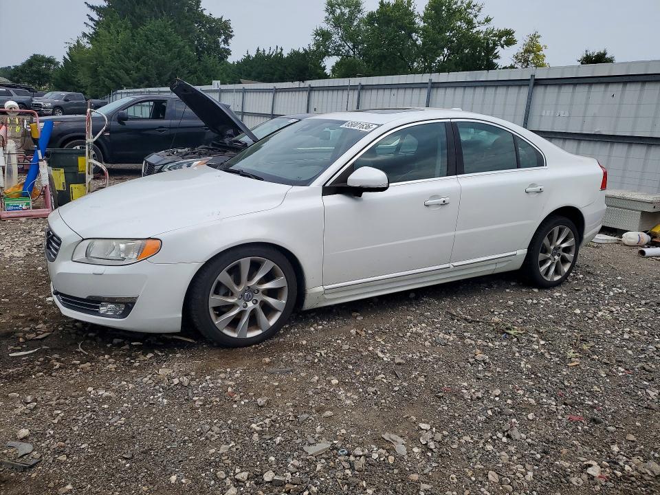 2014 VOLVO S80