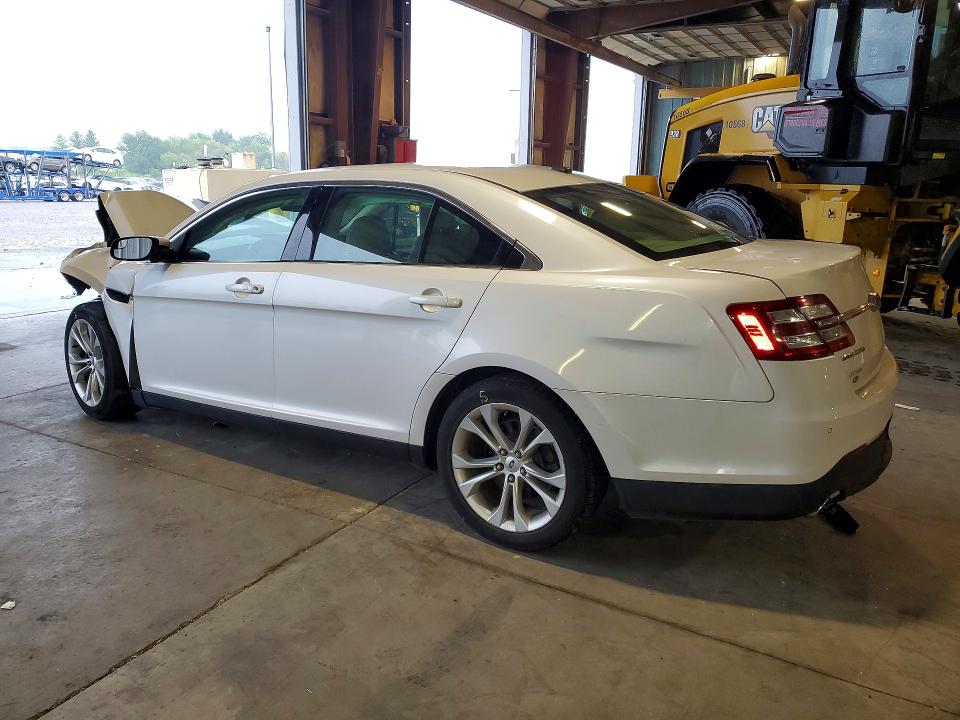Photo 2 from auction – 2013 FORD TAURUS with VIN 1FAHP2E80DG142358