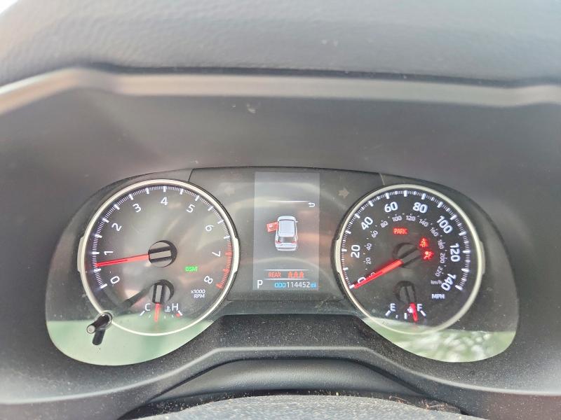 Photo 9 from auction – 2020 TOYOTA RAV4 with VIN 2T3P1RFV9LC100490